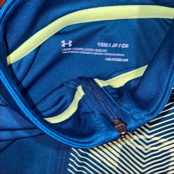 Under Armour Half Zip Pullover - Picture 3 of 4